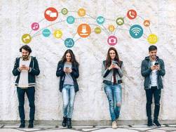 Sức mạnh của cộng đồng khách hàng