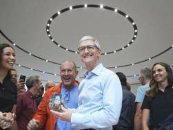 Chiến lược làm giá khôn ngoan của Tim Cook