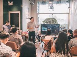 Phương pháp trị bệnh “lười học” tiếng Anh của dân công sở