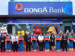 DongA Bank nhận giải thưởng “Thương hiệu mạnh Việt Nam năm 2014”