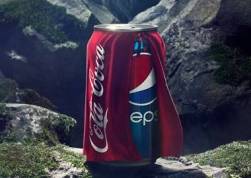 Lon Pepsi hóa trang thành Coke mừng Halloween