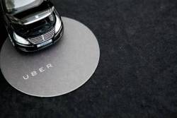 Hoạt động của Uber tại Việt Nam: Chưa ngã ngũ
