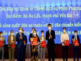 Yên Bái trao quyết định chấp thuận cho 9 nhà đầu tư với gần 1.500 tỷ đồng