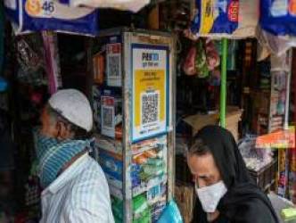 Fintech có mặt khắp “hang cùng ngõ hẻm”, các ngân hàng truyền thống ở quốc gia tỷ dân “hụt hơi”