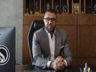 Nhà đầu tư này ‘all in’ dù người khác đang tháo chạy khỏi Nga, mạo hiểm liệu có được ‘trái ngọt’?