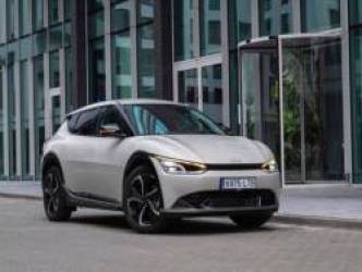 Lý do Kia đang nổi lên là đối thủ đáng gờm của Tesla trong thị trường xe điện