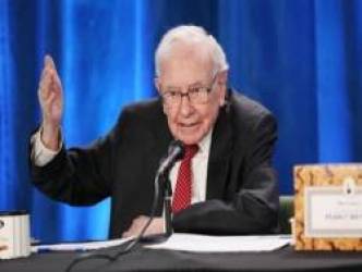 Quỹ hưu trí Mỹ muốn đẩy Warren Buffett khỏi ghế Chủ tịch Berkshire Hathaway
