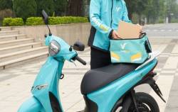 Dịch vụ giao hàng của Xanh SM chính thức hoạt động, giá cước 14.000 đồng cho 2km đầu tiên, 5.000 đồng mỗi km tiếp theo