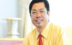 Ông Đặng Phước Thành xin từ nhiệm vị trí Chủ tịch Vinasun sau 23 năm, con trai ngồi vào ghế Tổng giám đốc