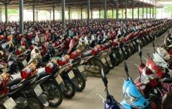 Dẫu khó khăn vẫn duy trì lương tháng gần 10 triệu đồng cho công nhân