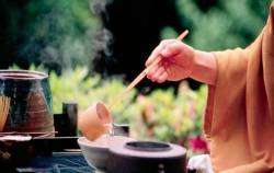 Kinh tế 2024 như cơ thể người có thể ốm sốt, cần khoảng lặng để điều chỉnh, DN niêm yết vẫn dự tăng 10-15% lợi nhuận