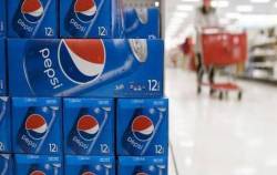 Tại sao PepsiCo vẫn hả hê khi loạt sản phẩm từ khoai tây chiên Lay’s, trà Lipton, Pepsi, 7 Up bị ngừng bán tại các siêu thị ở nhiều quốc gia?