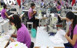 Ngành dệt may tìm cơ hội trong thách thức