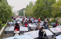 Một “đội quân” chở đệm về ăn Tết