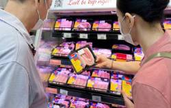 Lợi nhuận năm 2023 giảm 22%, Vissan sắp đem thịt heo, xúc xích lên bán trên Tiktok, Lazada