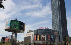 Lộ diện nhóm nhà đầu tư mua lại công ty nắm 41,5% vốn của Vincom Retail, tất cả đều có mối liên hệ đến 1 doanh nhân