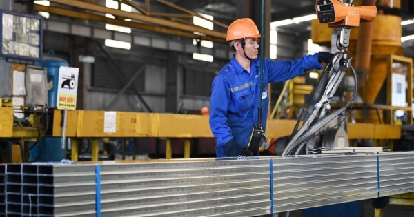 Ngành thép làm gì để khắc phục ”điểm nghẽn dài hạn”?