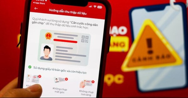 Mạo danh ngân hàng dụ người dùng xác thực sinh trắc học