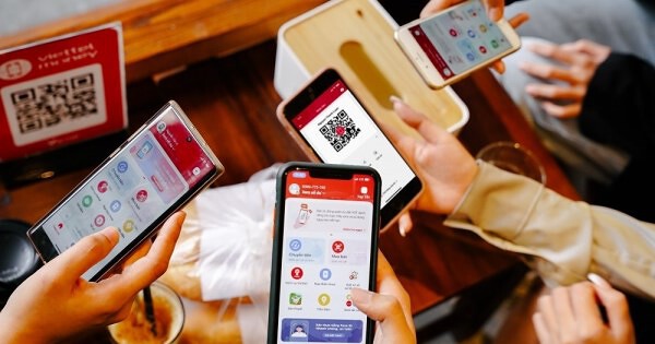 Trung bình mỗi ngày người Việt chi 800 tỷ đồng mua sắm online