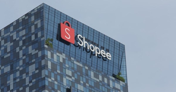 Lợi nhuận công ty mẹ Shopee lao dốc tới 76% trong một quý