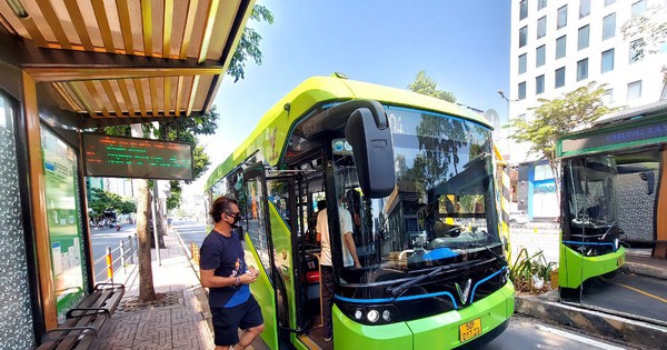 Xe buýt điện Vinbus chạy đến đầu năm 2025