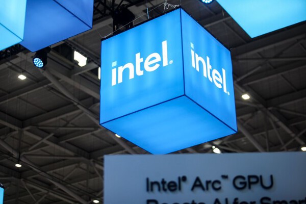 Intel sắp cắt giảm hàng nghìn nhân viên
