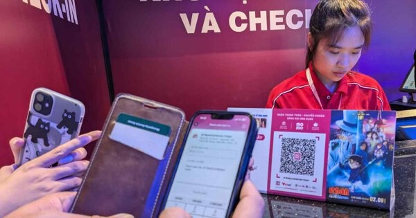 Chiến lược marketing bằng bằng rạp chiếu phim và anime của MoMo