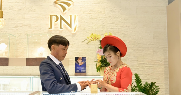 PNJ trong top 2 doanh nghiệp bán lẻ nộp ngân sách lớn nhất