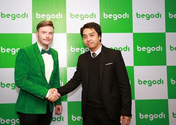 Mẫu : Phân Tích Chân Dung Khách Hàng cho Quạt Trần Nhập Khẩu Cao Cấp Luxury Fan