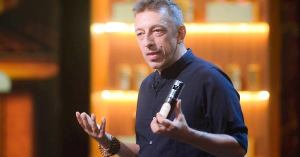 Ông Tây gọi vốn cho nước mắm “sang chảnh” dạng xịt 450.000 đồng/chai, các Shark phản ứng “gắt” một điều