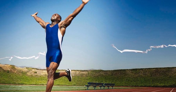 Kinh tế Việt Nam tăng mạnh nhất trong 2 năm, nhiều doanh nghiệp “về đích” sớm chỉ sau 9 tháng