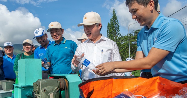 Vietnam Airlines tổ chức “Ngày hội Côn Đảo Xanh”, chung tay vì đảo xanh, biển sạch