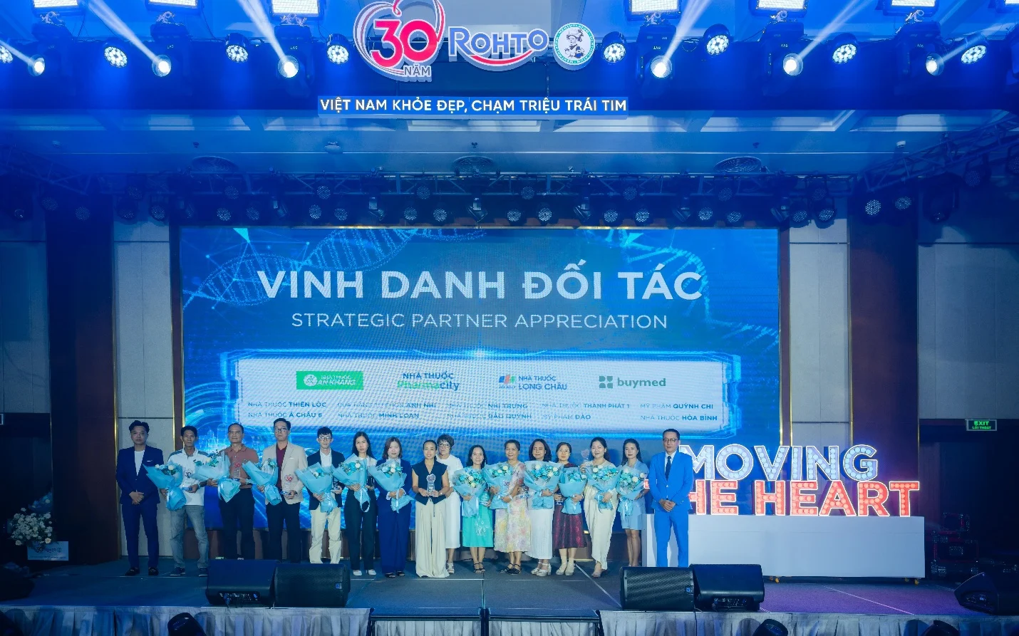 Rohto-Mentholatum VN: Củng Cố Hợp Tác, Định Hình Tương Lai Dược Mỹ Phẩm